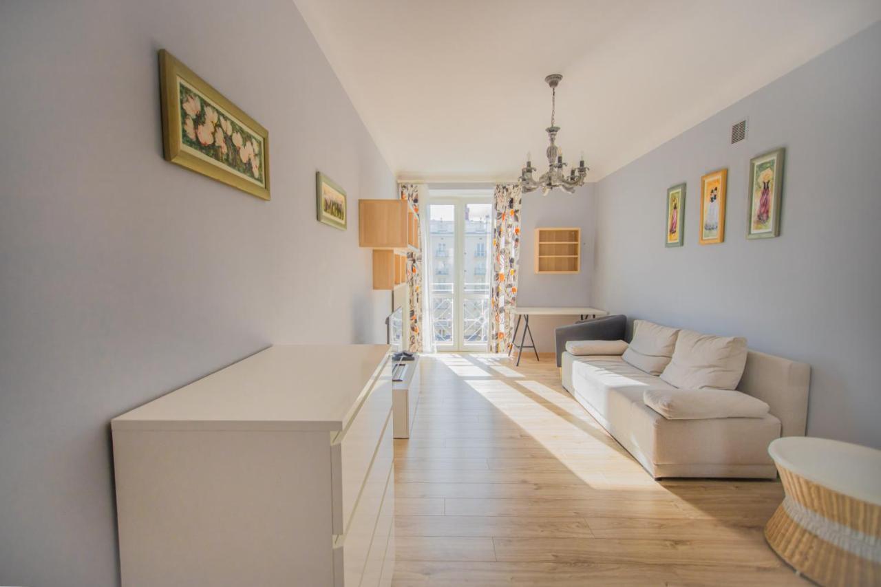 Large Flat. Great View. City Center. Warschau Exterior foto